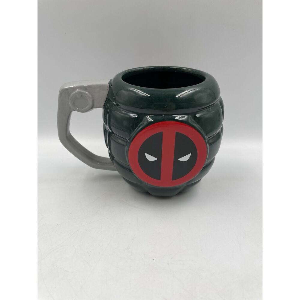 Marvel Deadpool Grenade Coffee Mug Cup 2017 Zak - Picture 3 of 4